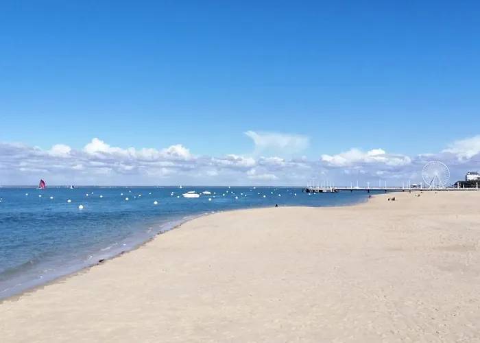 Апартаменти Centre : T2 Avec Loggia, Parking Securise Et Proche - Fr-1-420-61 *